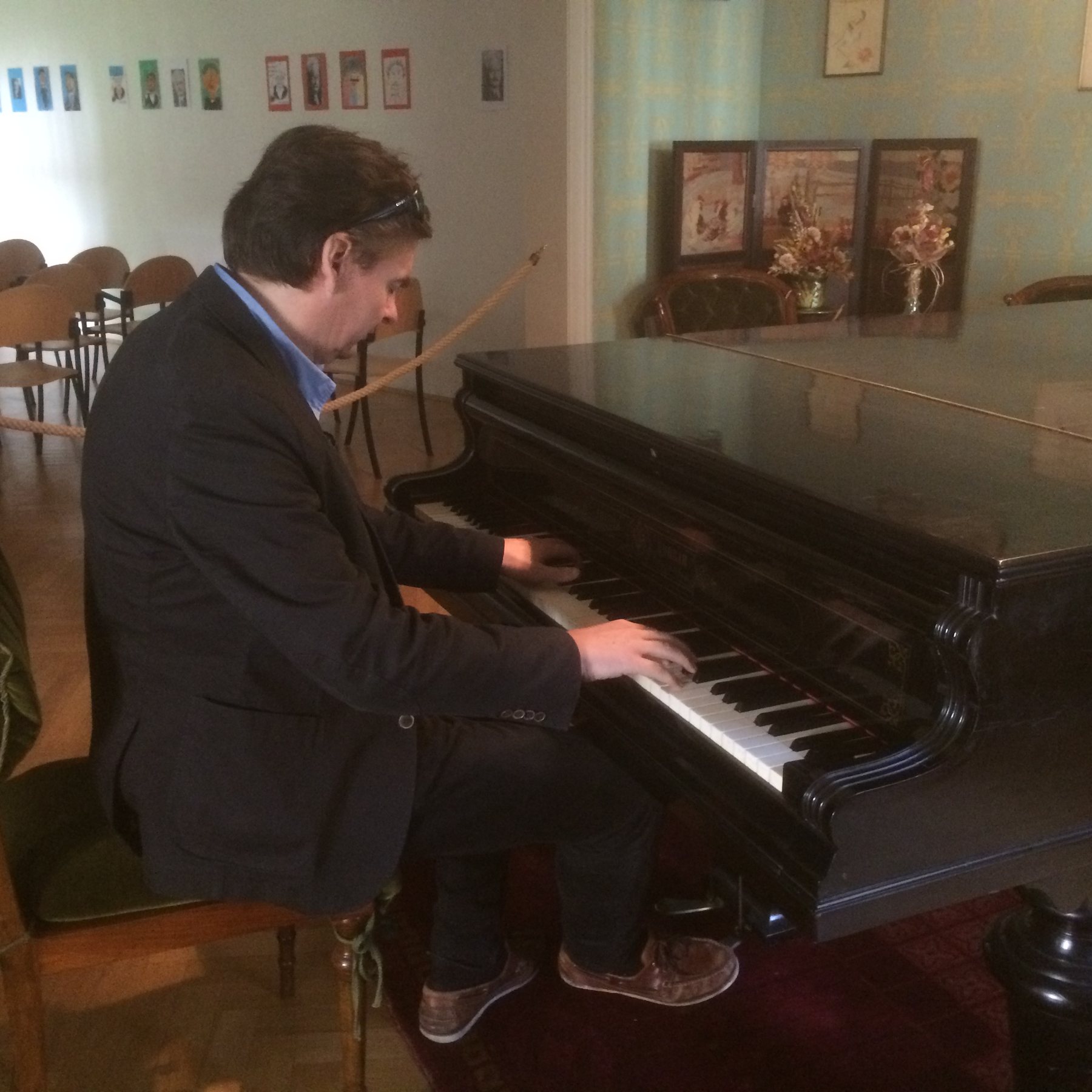 Tomas Dratva at Janáček’s piano in Brno